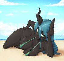 Queen Chrysalis - Photo #21